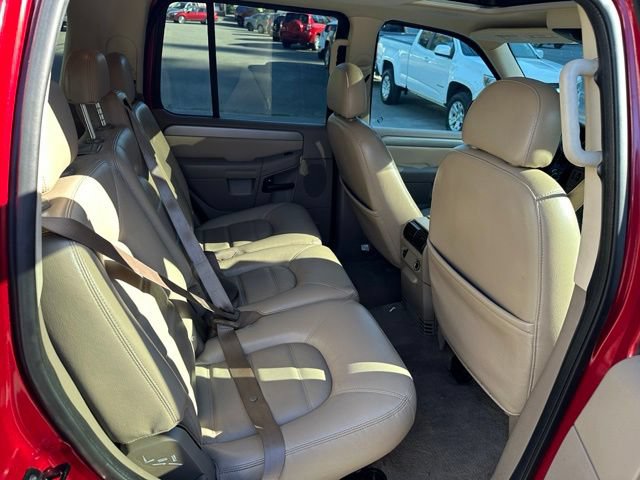 Used 2004 Ford Explorer XLT AWD/4WD image 12