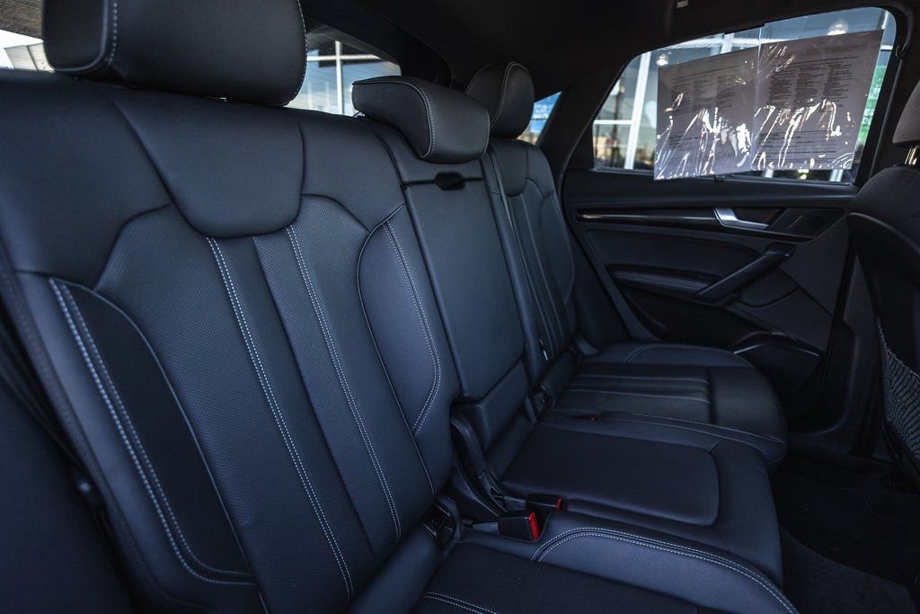 Used 2022 Audi SQ5 Premium Plus image 31
