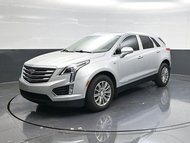 Used 2018 Cadillac XT5 Luxury w/ Driver Awareness Package image 7