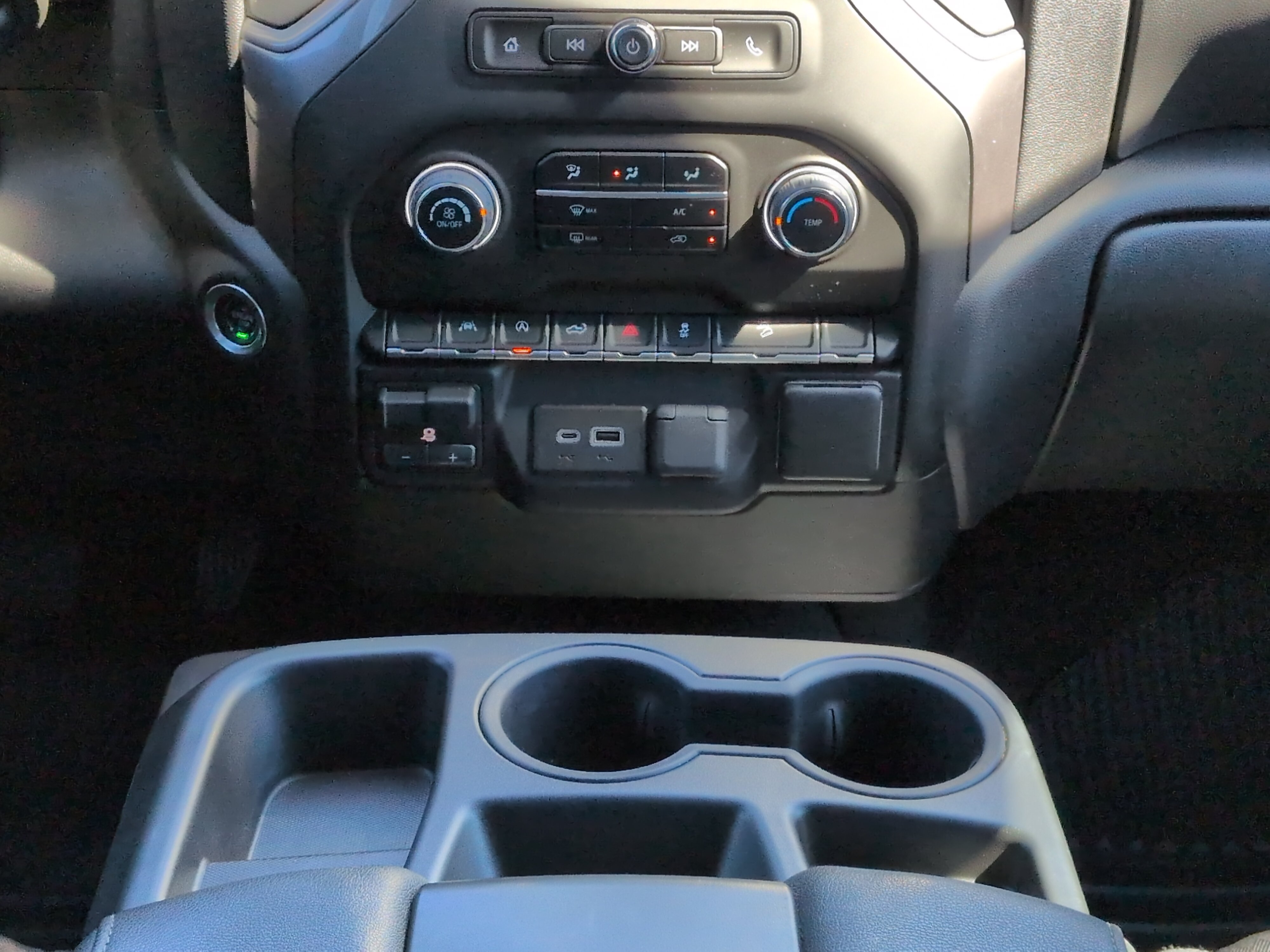 Used 2024 Chevrolet Silverado 1500 Custom Trail Boss AWD/4WD image 17