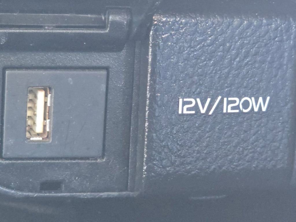 Used 2023 Toyota Camry LE image 4