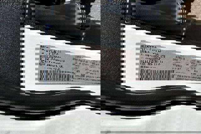 New 2025 Jeep Grand Cherokee Altitude image 14