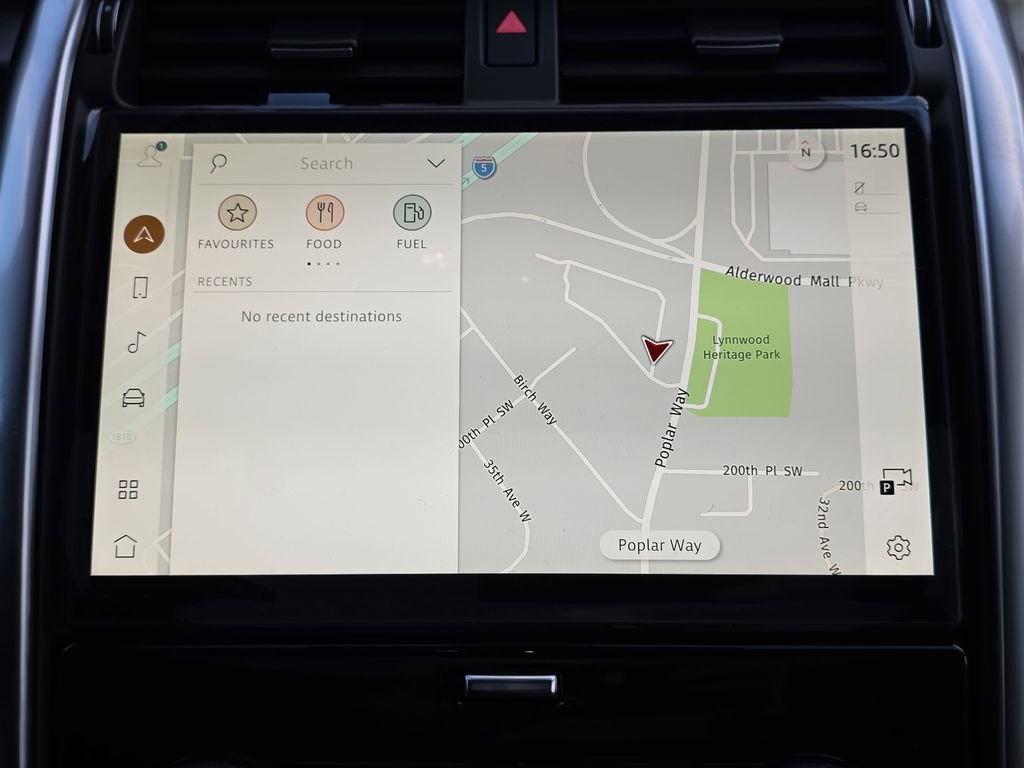 New 2026 Land Rover Discovery Limited Edition image 12