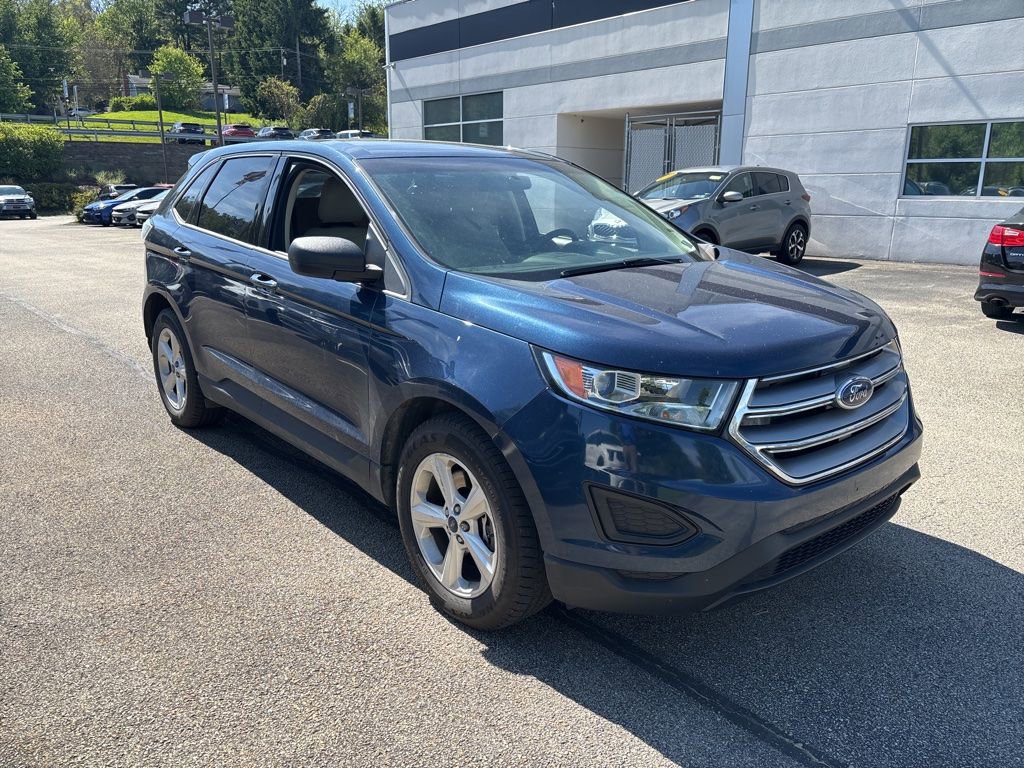 Used 2017 Ford Edge SE AWD/4WD image 1