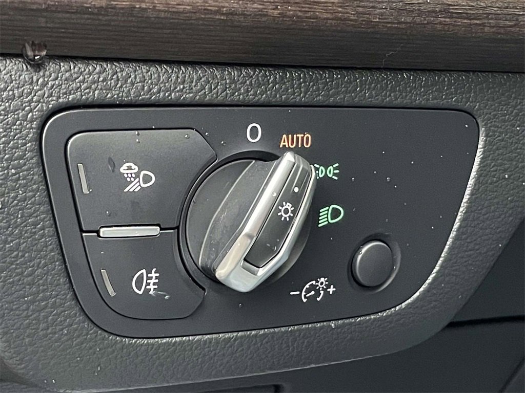 Used 2024 Audi Q5 2.0T Premium Plus image 31