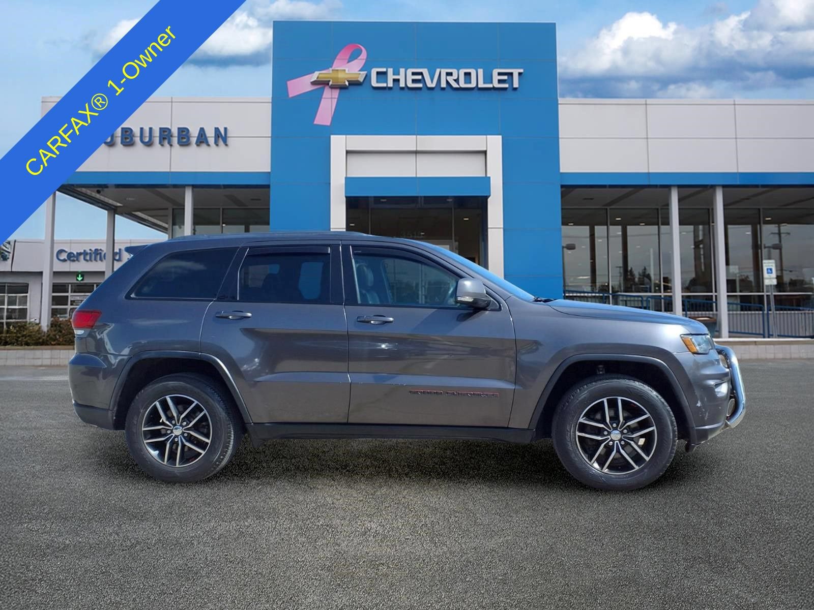 Used 2017 Jeep Grand Cherokee Trailhawk AWD/4WD image 5