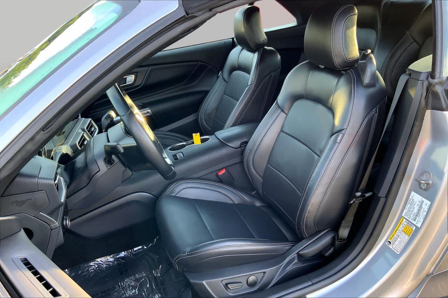 Used 2025 Ford Mustang Premium RWD image 7