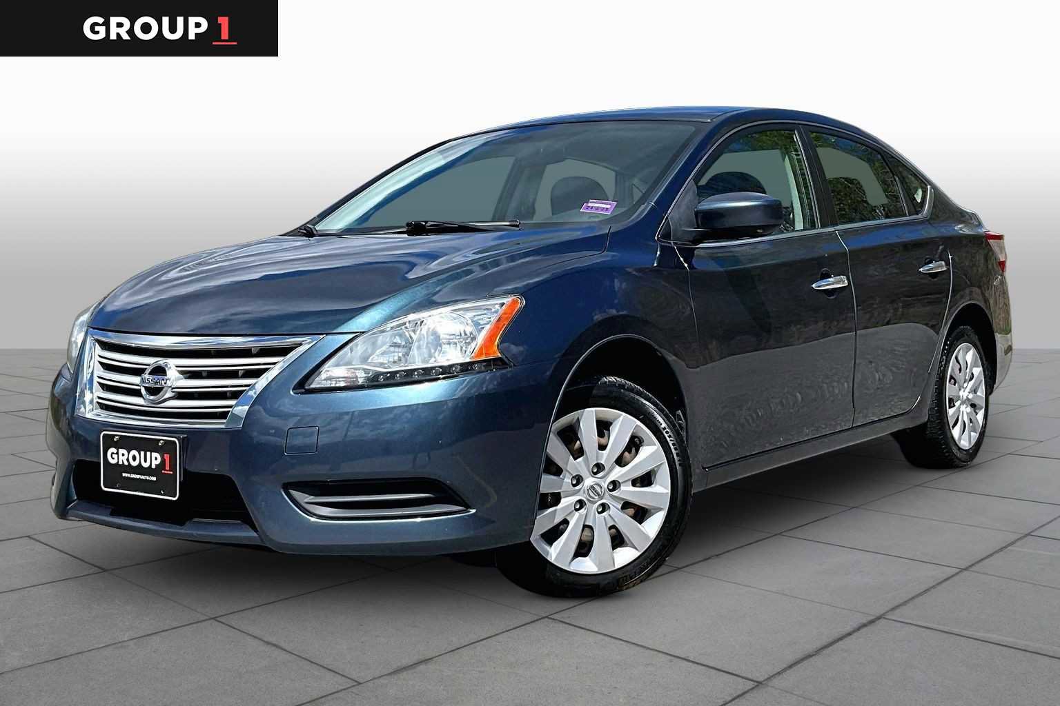 Used 2014 Nissan Sentra SV FWD image 1