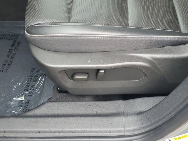 Used 2023 Buick Envision Essence image 18