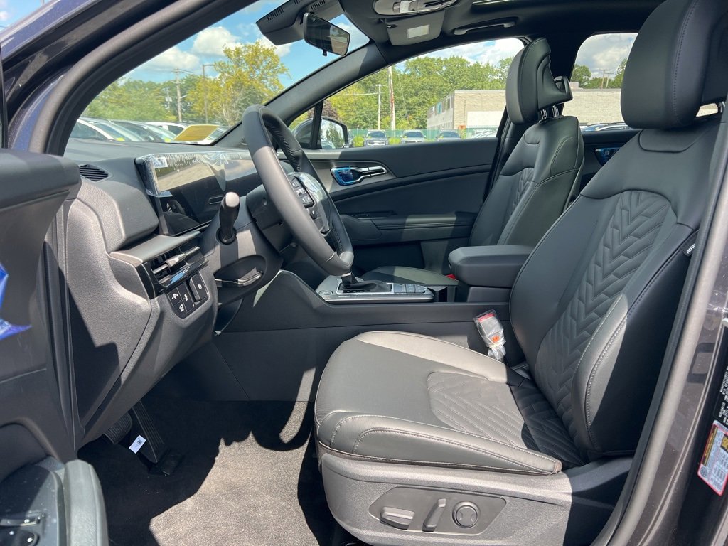 New 2026 Kia Sportage X-Line w/ X-Line Premium Package image 9