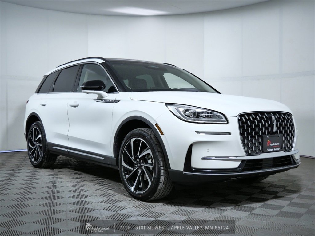 New 2025 Lincoln Corsair Reserve w/ Equipment Group 202A