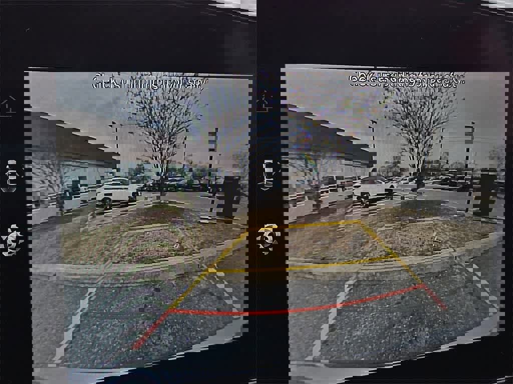 Used 2024 Hyundai Elantra SEL image 16