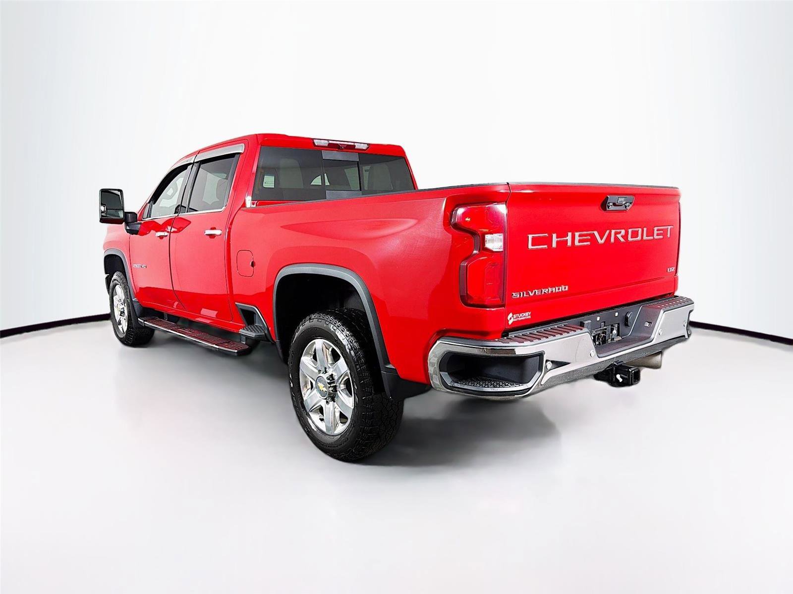 Used 2023 Chevrolet Silverado 2500 LTZ w/ LTZ Plus Package AWD/4WD image 5