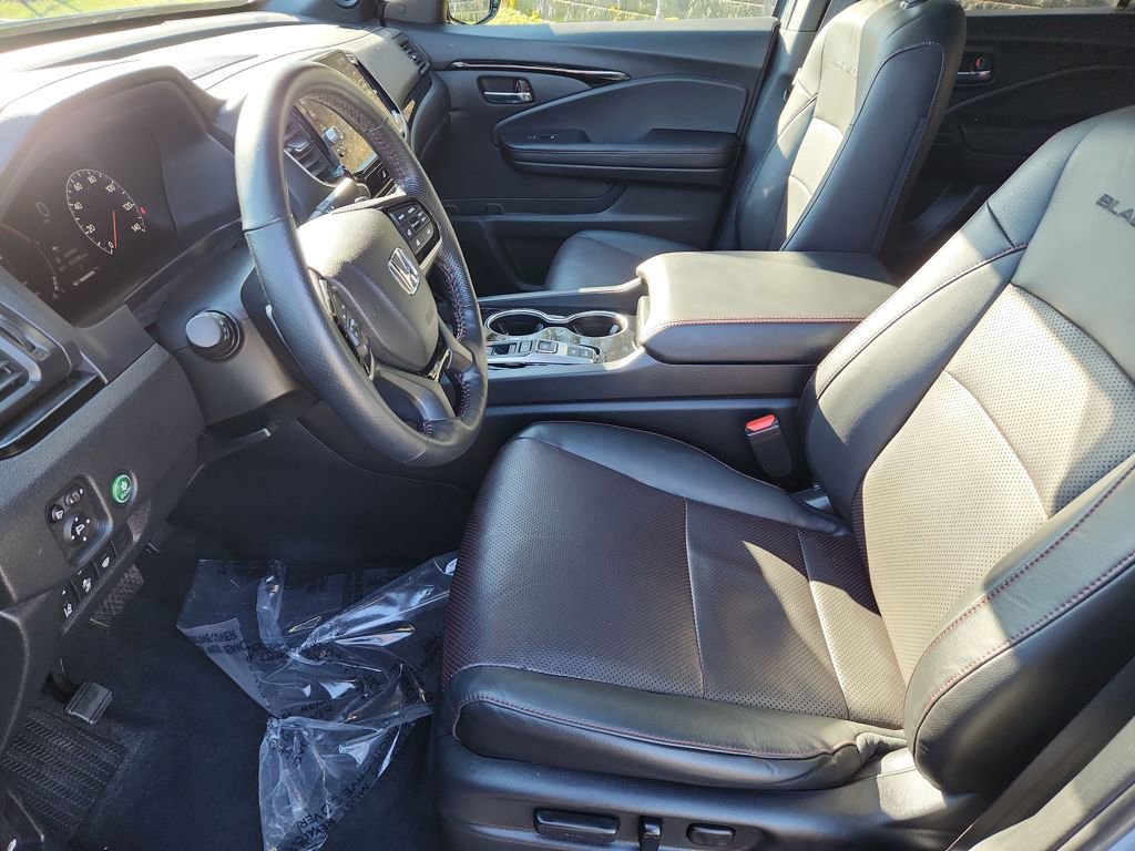 Used 2024 Honda Ridgeline Black Edition image 22