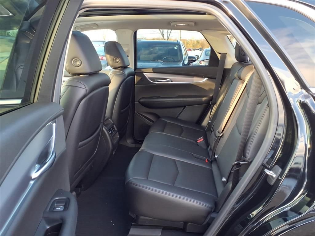 Used 2019 Cadillac XT5 Luxury image 11