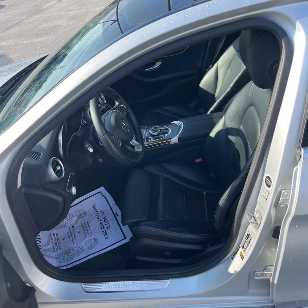 Used 2017 Mercedes-Benz C 300 4MATIC Sedan image 24
