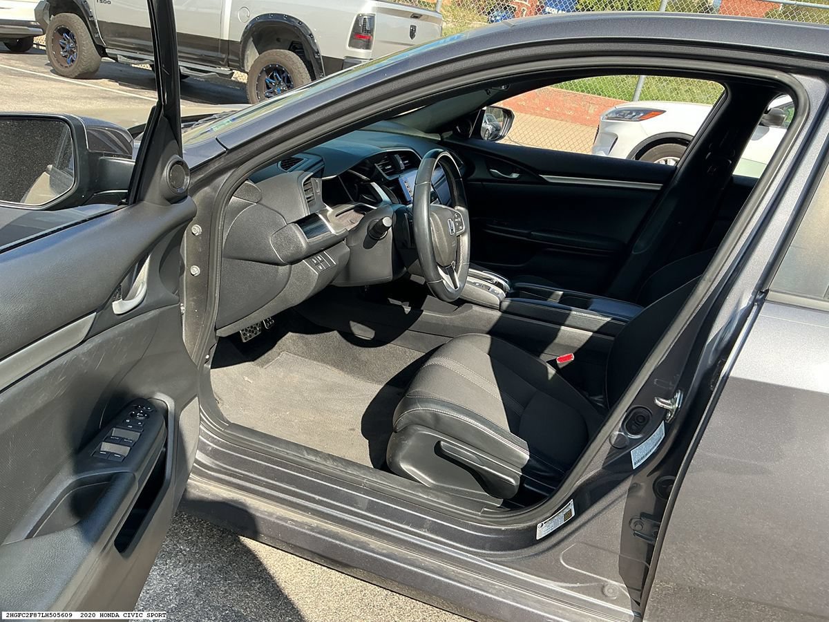 Used 2020 Honda Civic Sport image 8