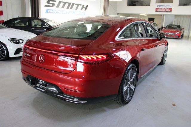 Used 2022 Mercedes-Benz EQS 450+ Sedan image 43