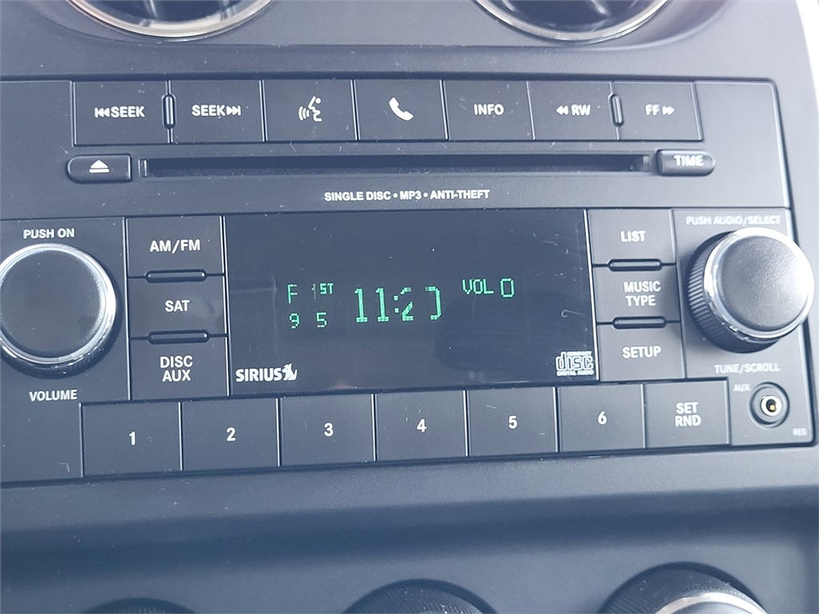 Used 2016 Jeep Patriot Sport FWD image 12