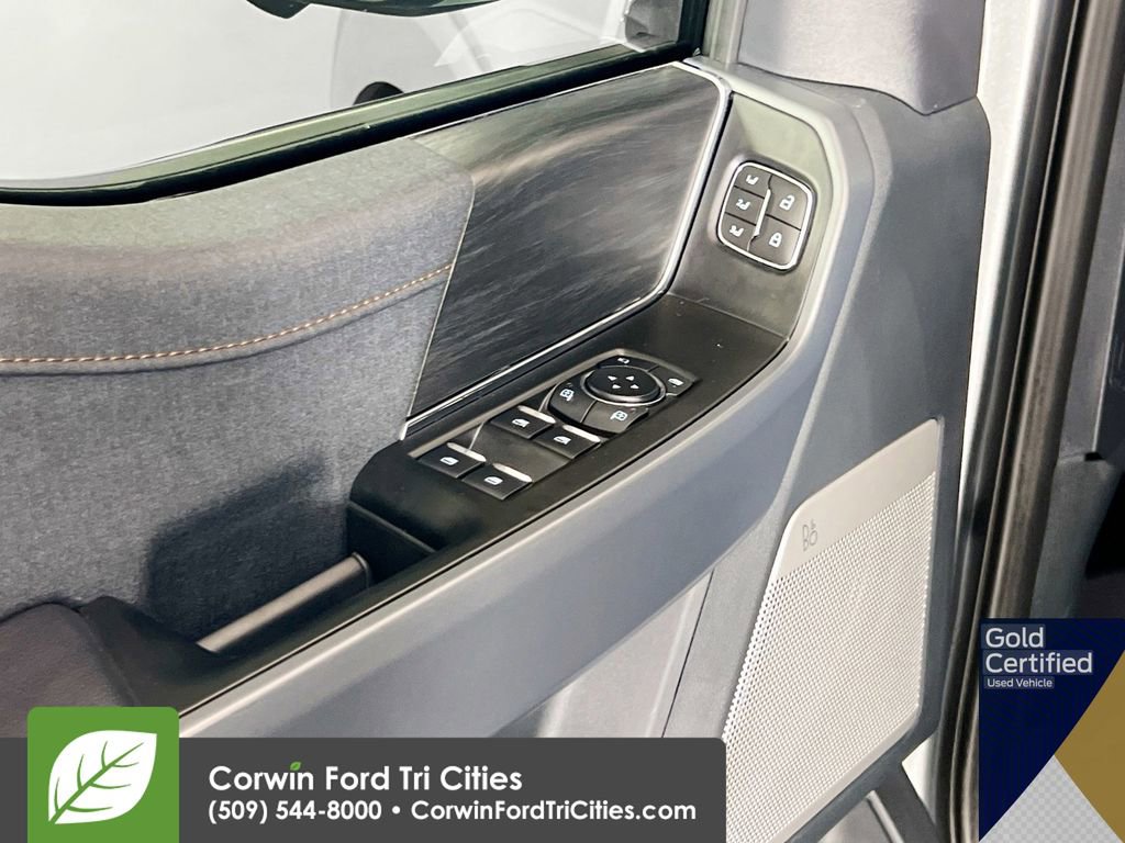 Used 2025 Ford F150 Lariat w/ Equipment Group 501A Mid image 12