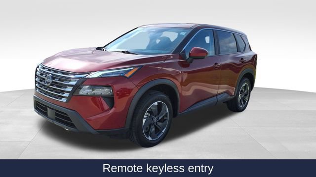 Used 2025 Nissan Rogue SV AWD/4WD image 3