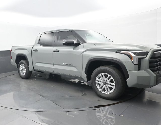 New 2026 Toyota Tundra SR5 RWD image 3