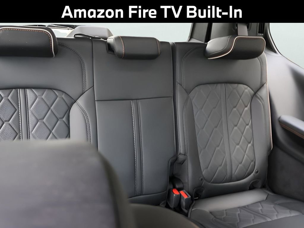 Used 2024 Jeep Grand Wagoneer Series III w/ Rear Seat Video Group 1 image 16