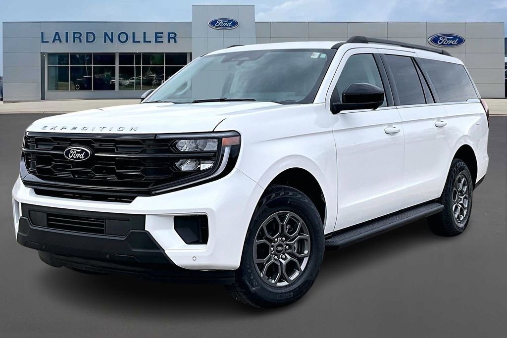 New 2025 Ford Expedition Max Active image 1