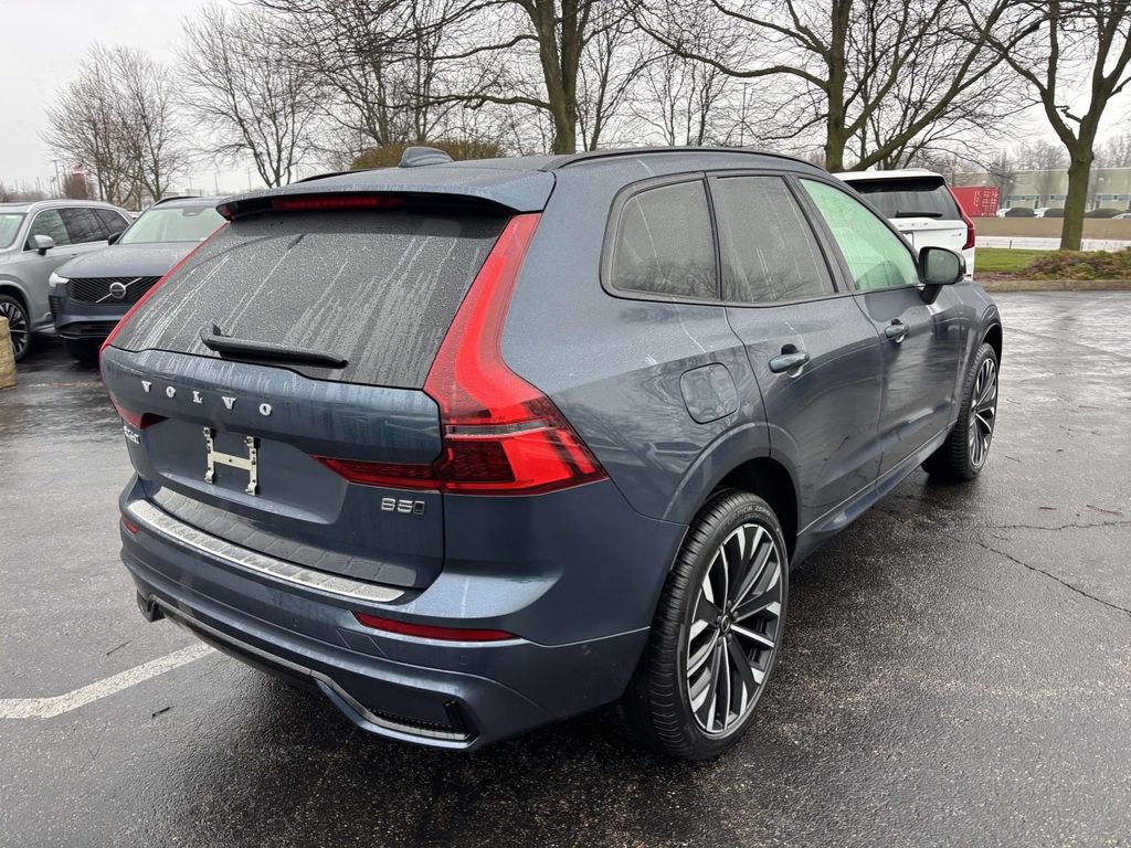 New 2026 Volvo XC60 B5 Ultra w/ Protection Package Premier image 7