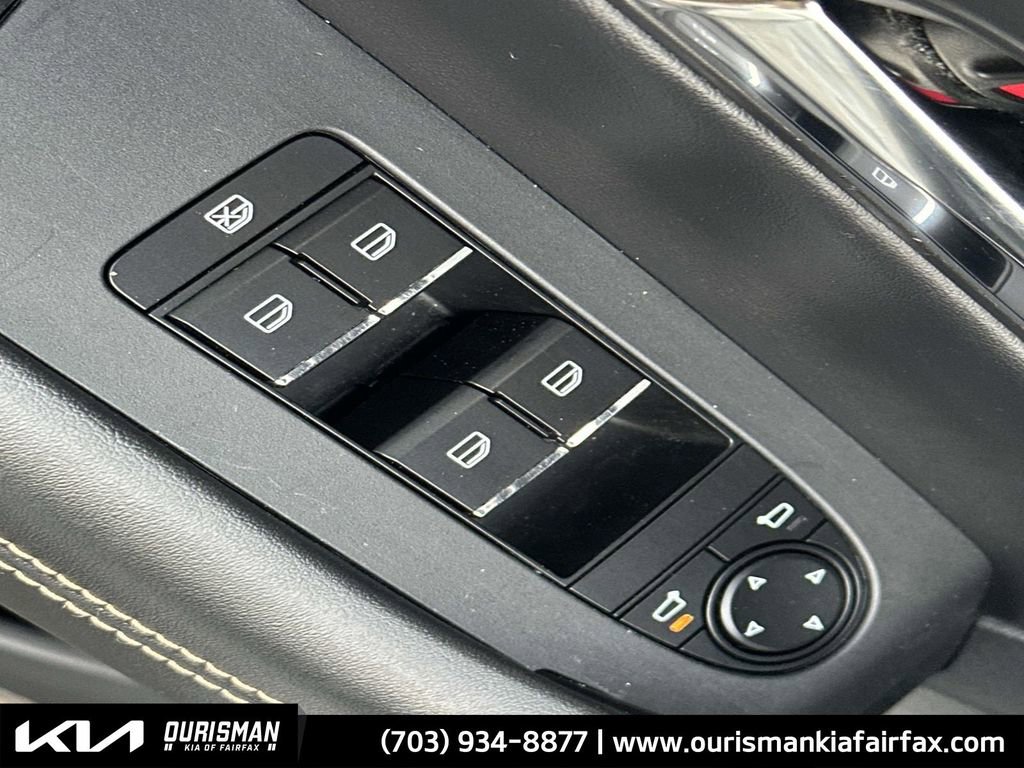 Used 2024 MAZDA CX-90 3.3 Turbo w/ Preferred Plus image 16