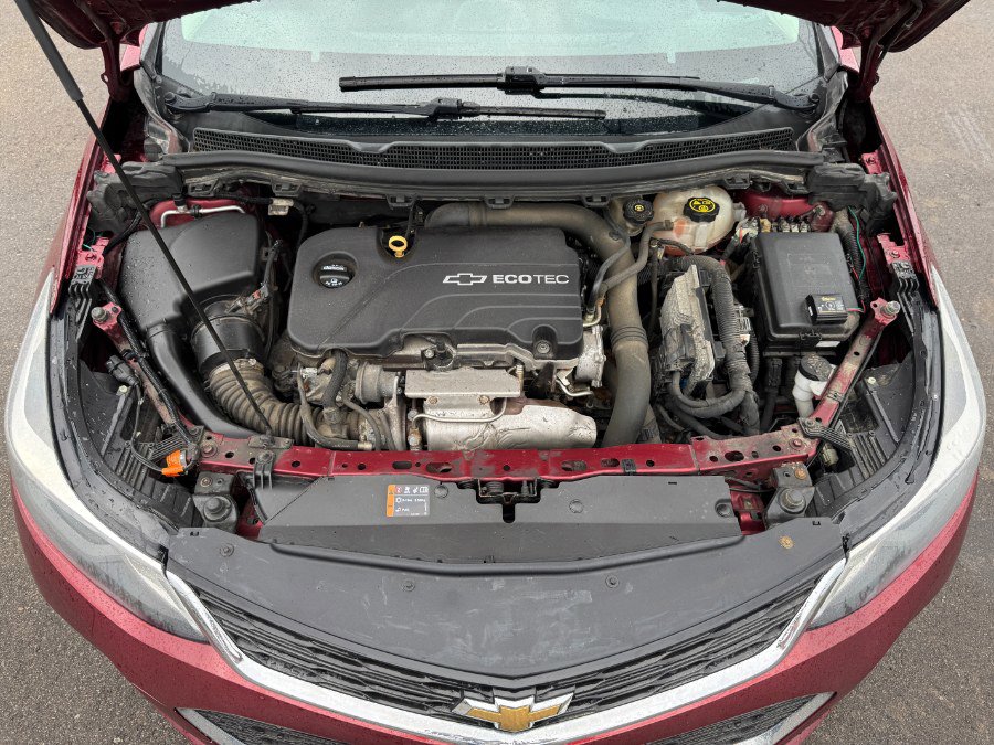 Used 2016 Chevrolet Cruze LT w/ LT True North Edition FWD image 23