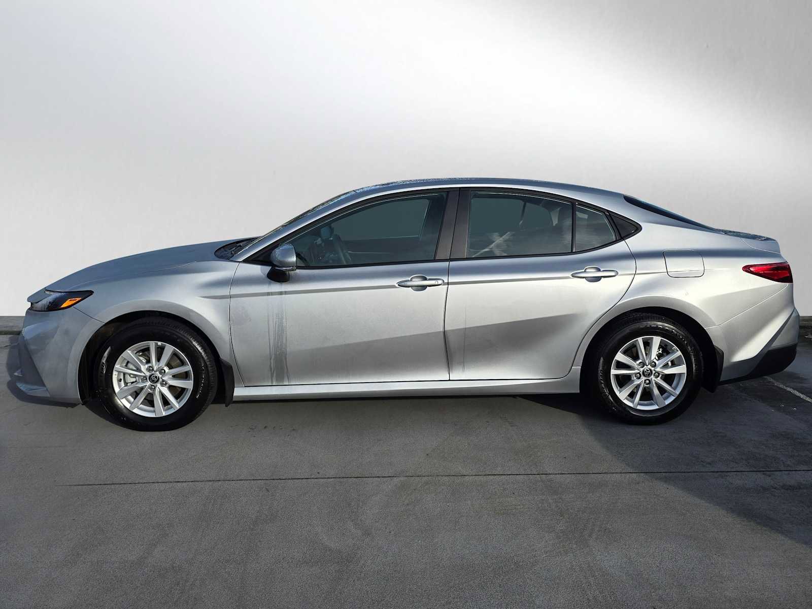 Certified 2025 Toyota Camry LE w/ Convenience Package image 6