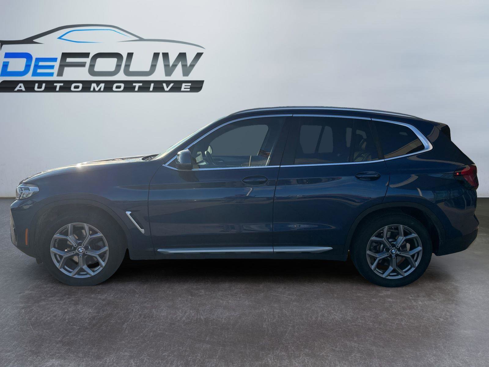 Used 2024 BMW X3 xDrive30i w/ Premium Package image 18