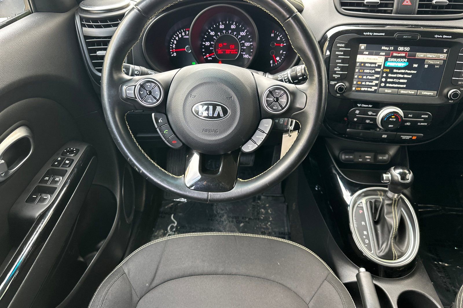 Used 2015 Kia Soul + w/ Audio Package FWD image 11