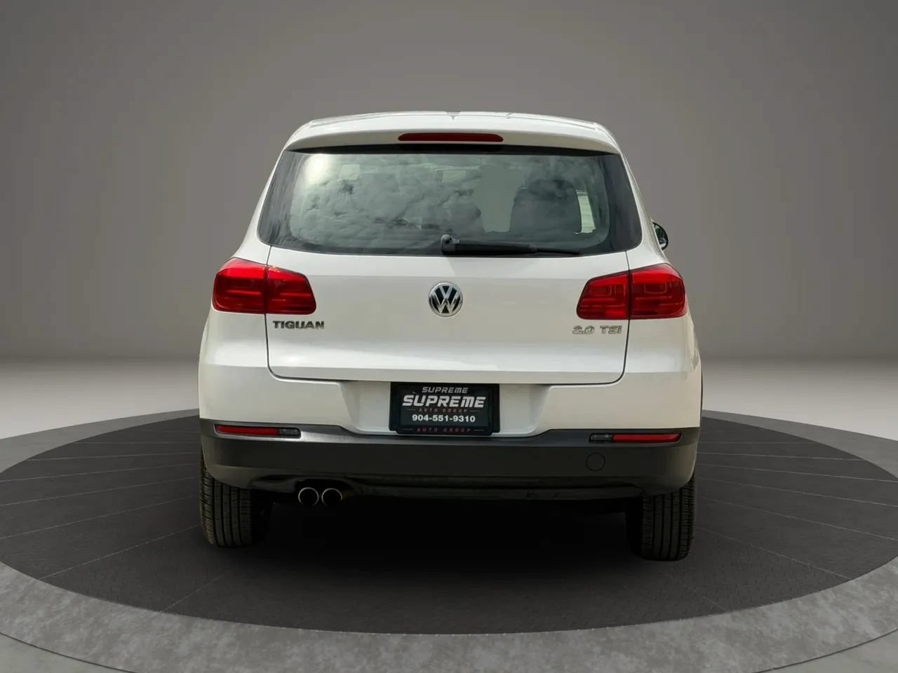 Used 2014 Volkswagen Tiguan S FWD image 4
