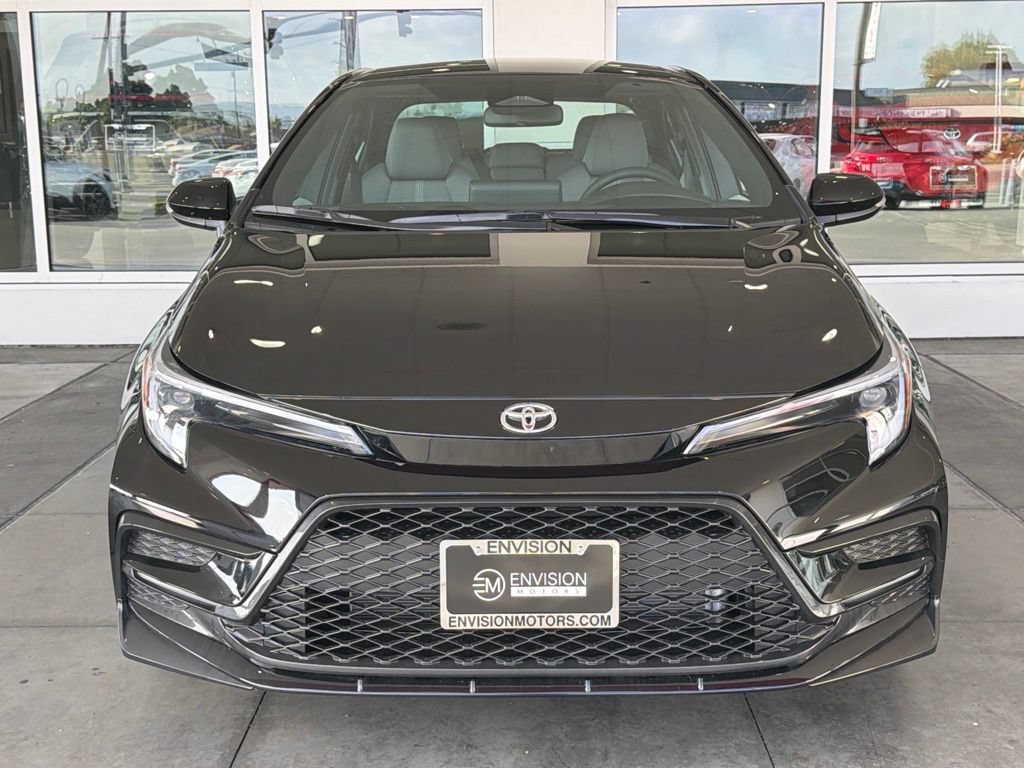 Certified 2026 Toyota Corolla SE FWD image 5
