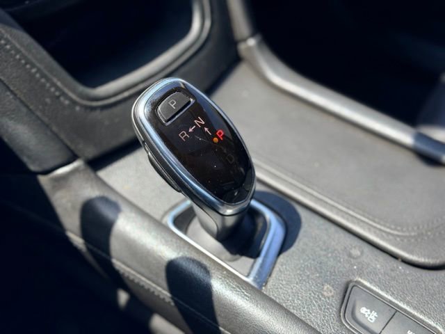 Used 2018 Cadillac XT5 Premium Luxury FWD image 16