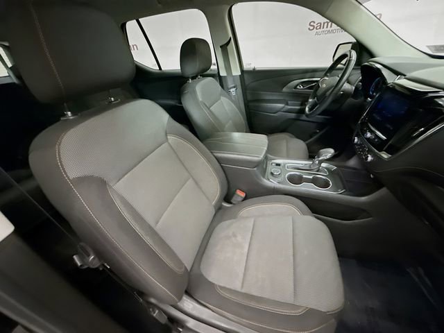 Used 2021 Chevrolet Traverse LT image 30