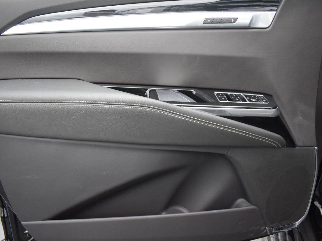 Certified 2026 Cadillac Escalade ESV Sport w/ Touring Package image 12