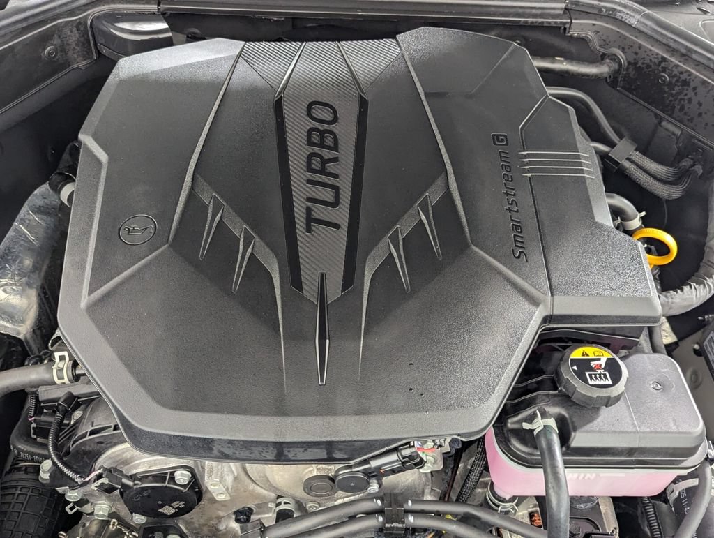 Used 2026 Genesis G70 2.5T RWD image 12