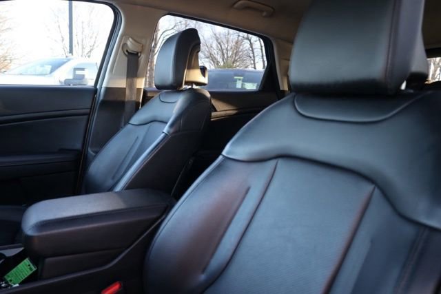 Used 2024 Kia Sportage EX image 20