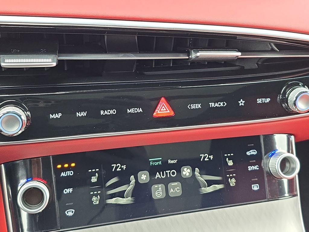 New 2026 Genesis GV70 2.5T Sport Prestige image 18