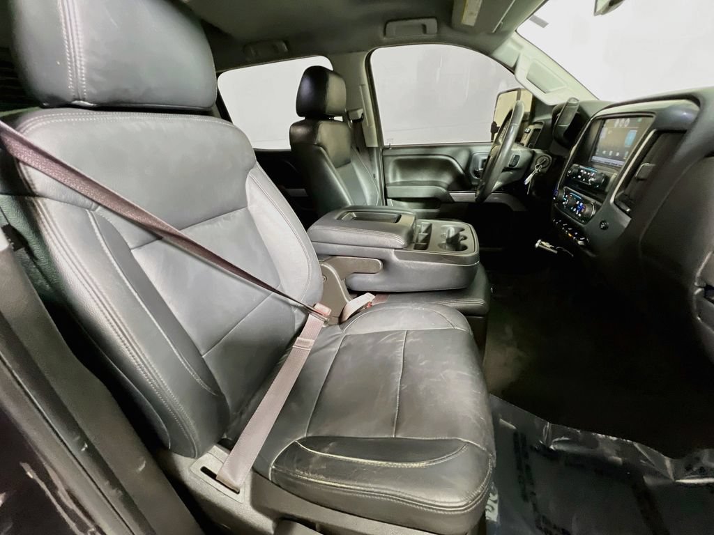 Used 2015 Chevrolet Silverado 2500 LT w/ LT Convenience Package AWD/4WD image 23