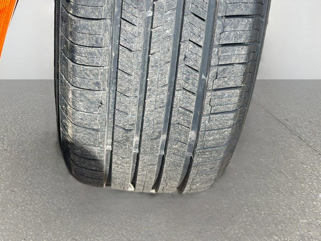 Used 2023 Chrysler Pacifica Limited image 44