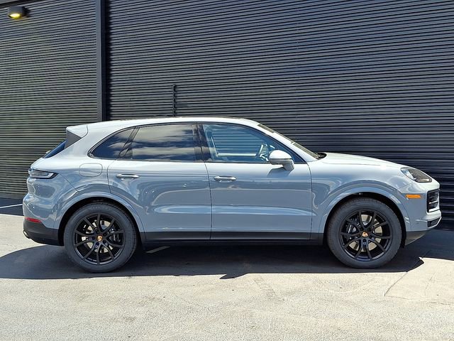New 2026 Porsche Cayenne S AWD/4WD image 8