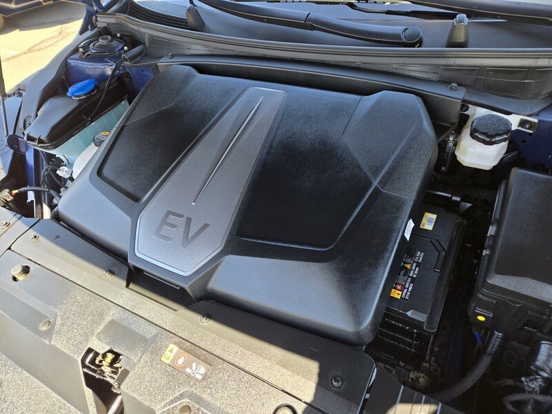 Certified 2024 Kia EV6 GT AWD/4WD image 17