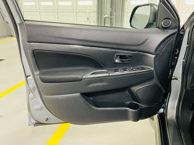 Used 2023 Mitsubishi Outlander Sport ES image 22