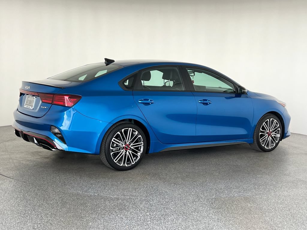 Used 2022 Kia Forte GT w/ GT Technology Package FWD image 3