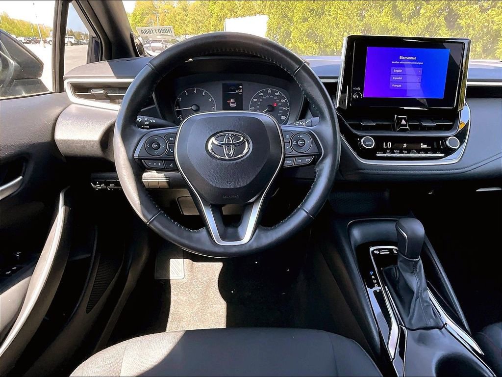 Used 2023 Toyota Corolla SE w/ SE Premium Package FWD image 17