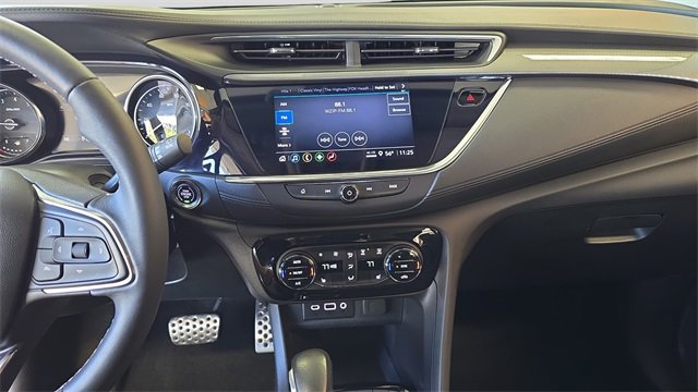 Used 2023 Buick Encore GX Select w/ Sport Touring Package image 21